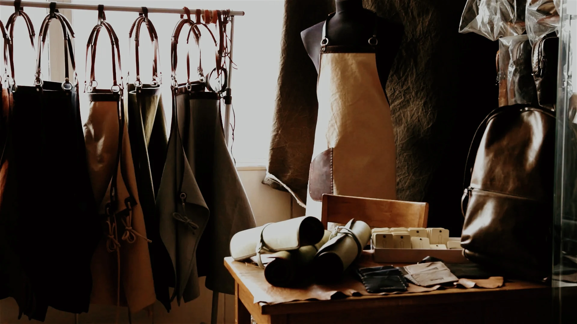 FILM STILL · Muntok
